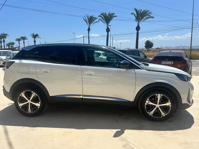 PEUGEOT 3008 ALLURE 1.5 BLUE HDI AUTO SPANISH LHD IN SPAIN 91000 MILES 2022